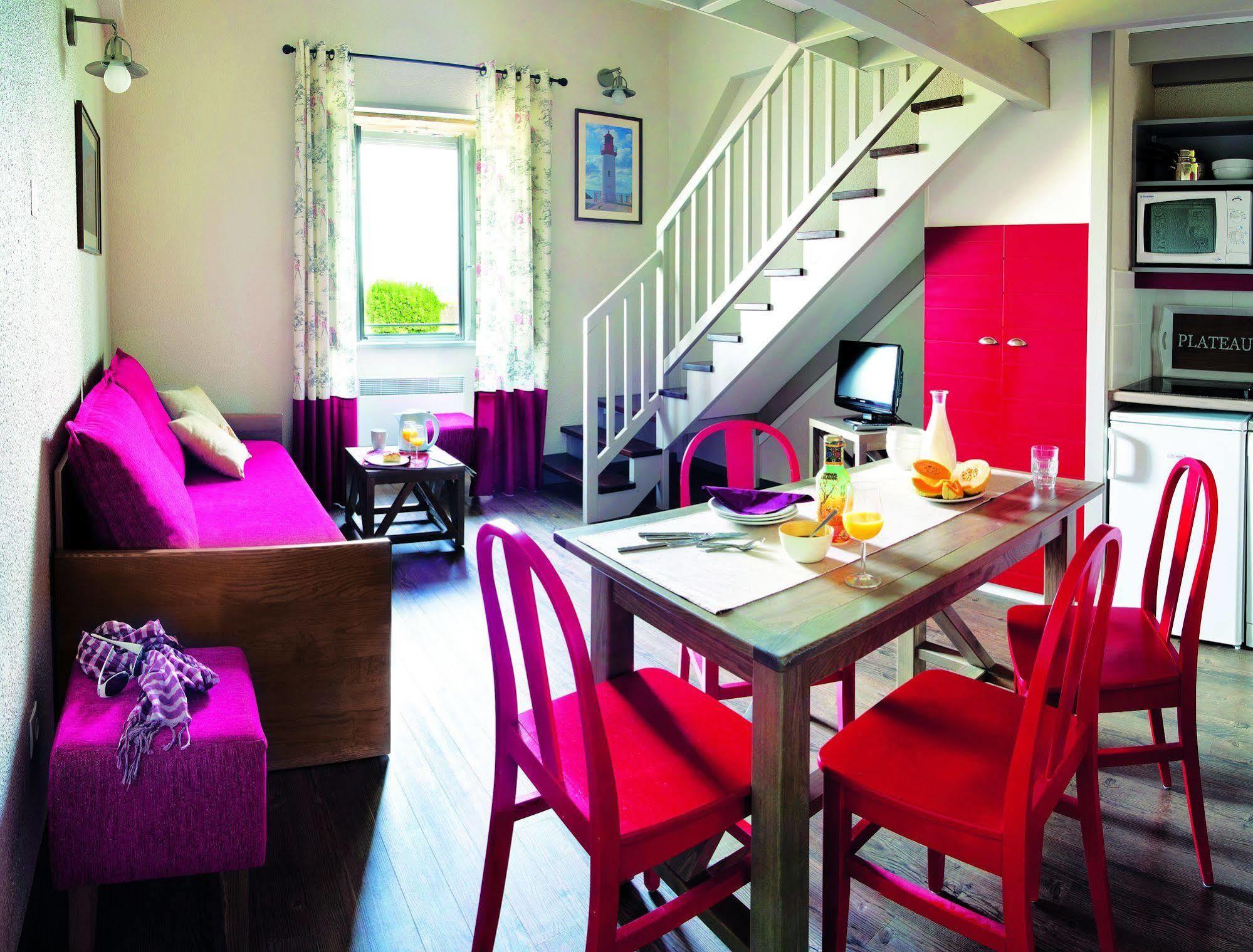 Residence Pierre & Vacances Le Fort De La Rade Île dʼAix Екстериор снимка