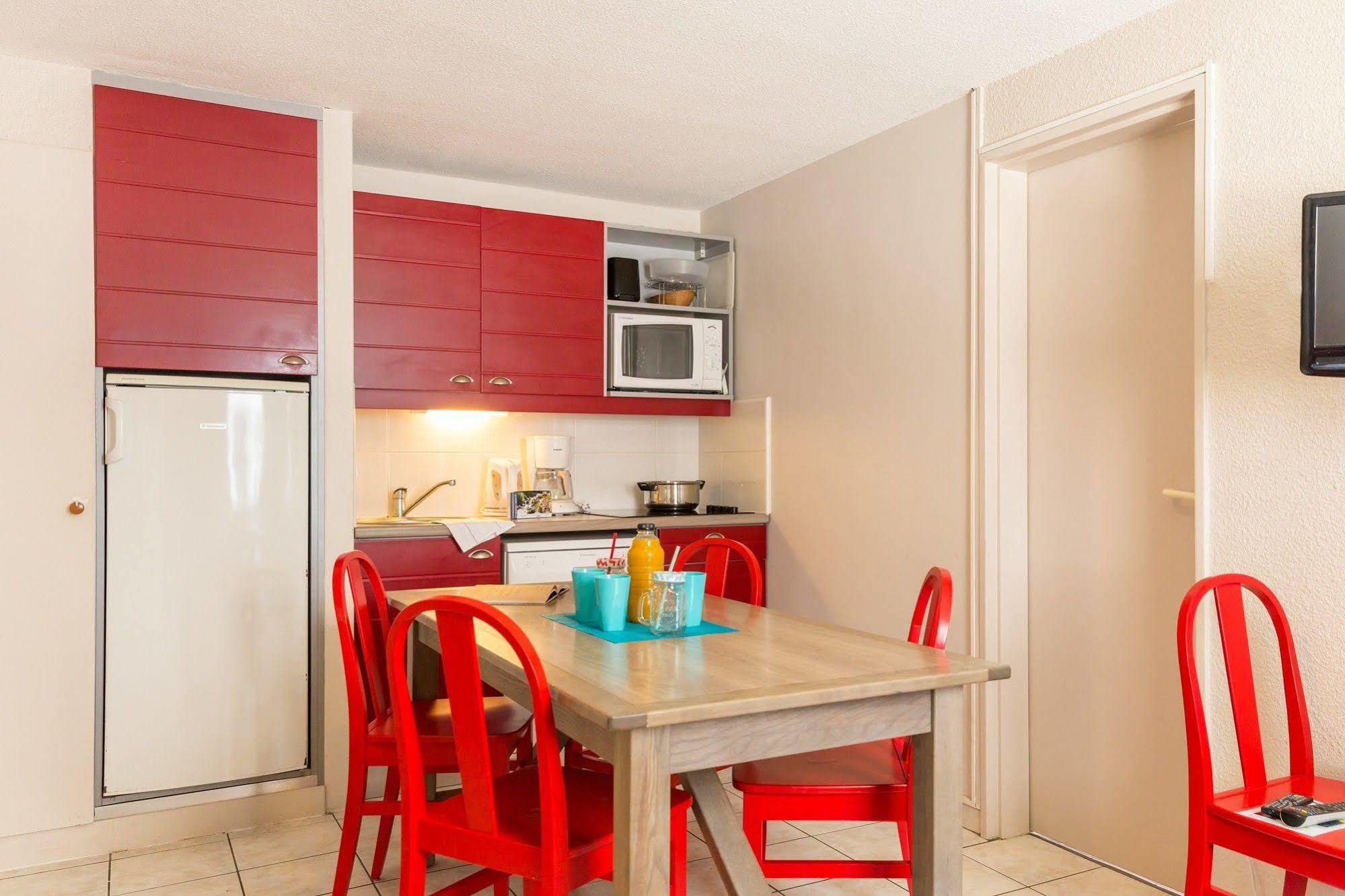 Residence Pierre & Vacances Le Fort De La Rade Île dʼAix Екстериор снимка