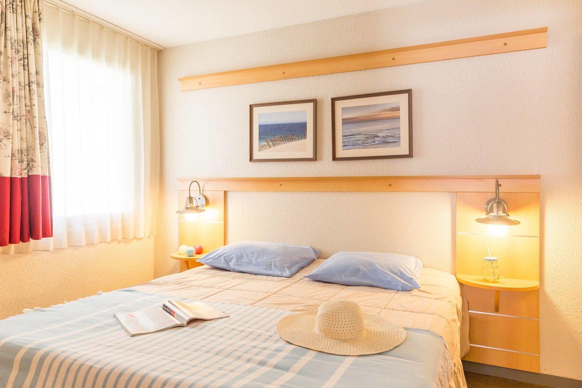 Residence Pierre & Vacances Le Fort De La Rade Île dʼAix Екстериор снимка