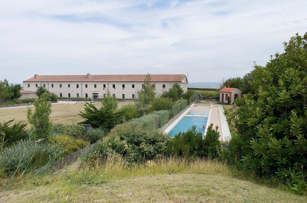 Residence Pierre & Vacances Le Fort De La Rade Île dʼAix Екстериор снимка